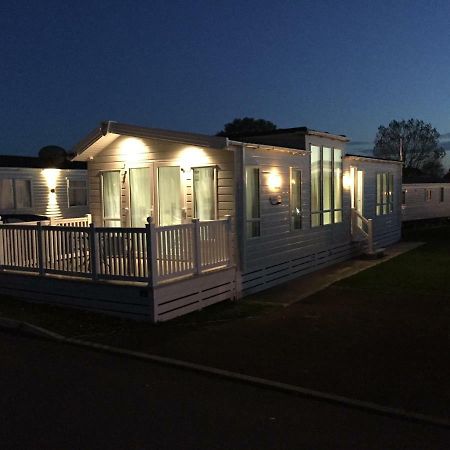 Highfield Grange Hotel Clacton-on-Sea Zewnętrze zdjęcie